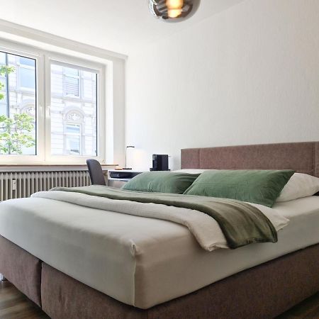 Schöne Ferienwohnung im Zentrum mit Self Check-In und Free Wifi Essen Exterior foto