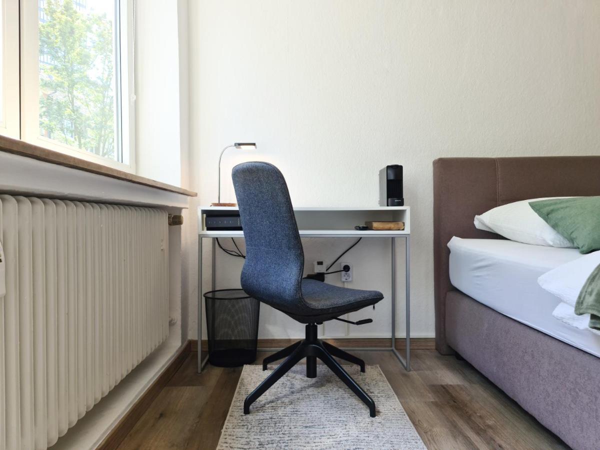 Schöne Ferienwohnung im Zentrum mit Self Check-In und Free Wifi Essen Exterior foto